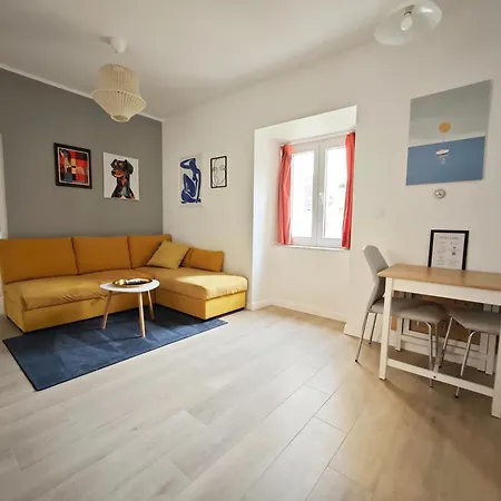 Tinelinn - Walls Задар