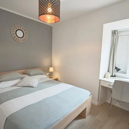 Tinelinn - Walls Apartmán *