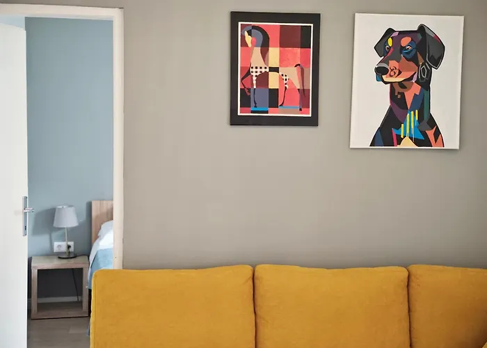 Апартаменты Tinelinn - Walls