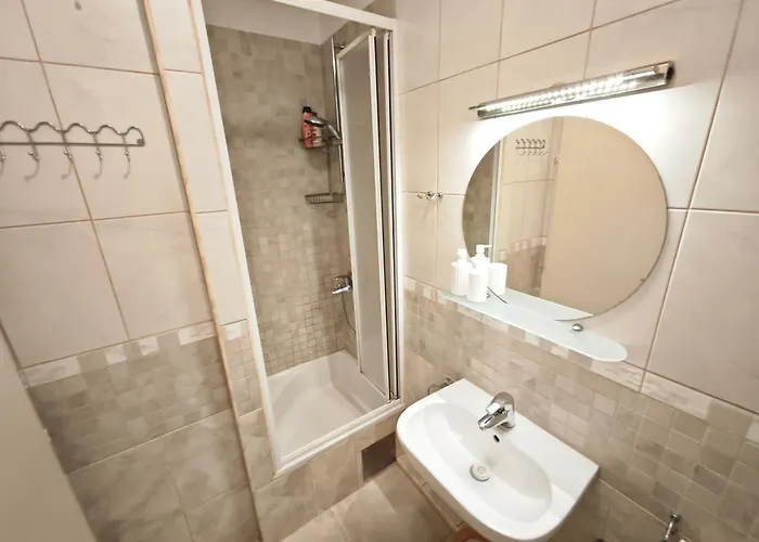 Апартаменты Tinelinn - Walls